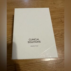 Mary Kay Clinical Solutions Skincare Set